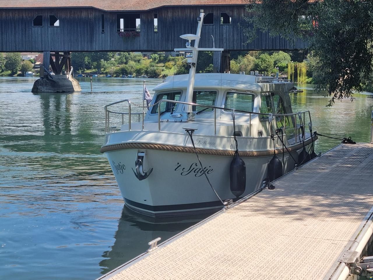 Linssen Grand Sturdy 25.9