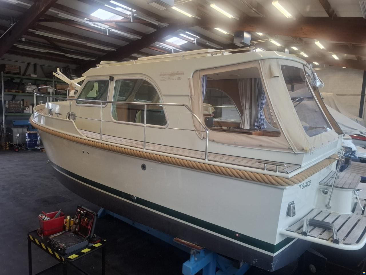 Linssen Grand Sturdy 25.9