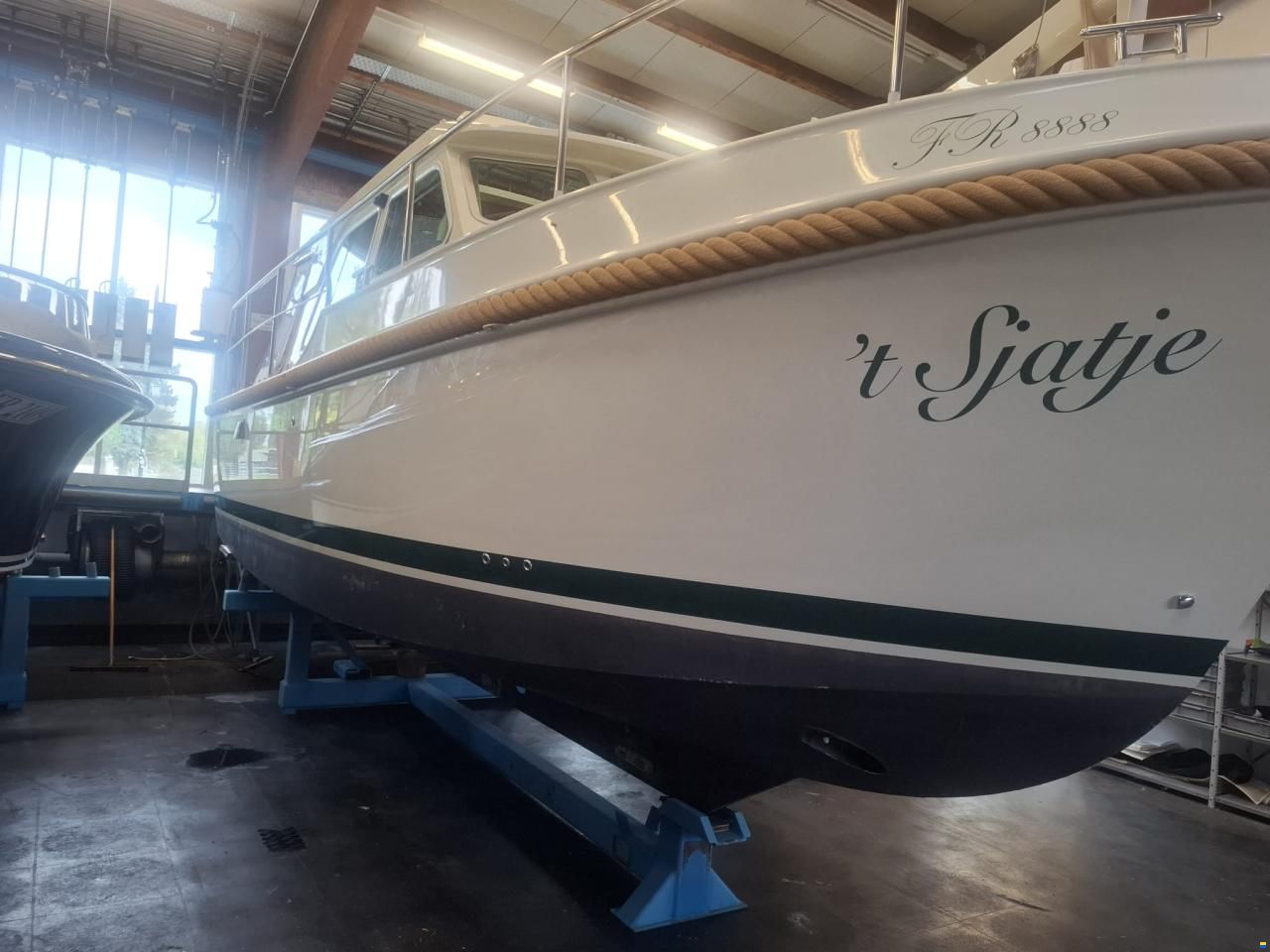 Linssen Grand Sturdy 25.9