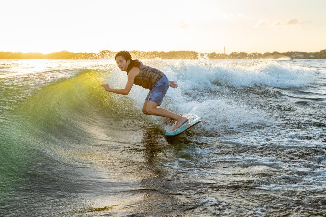 Regal LS9 Surf Ultimate Hensa Edition