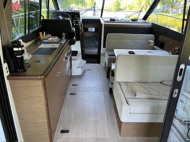 Jeanneau NC 11