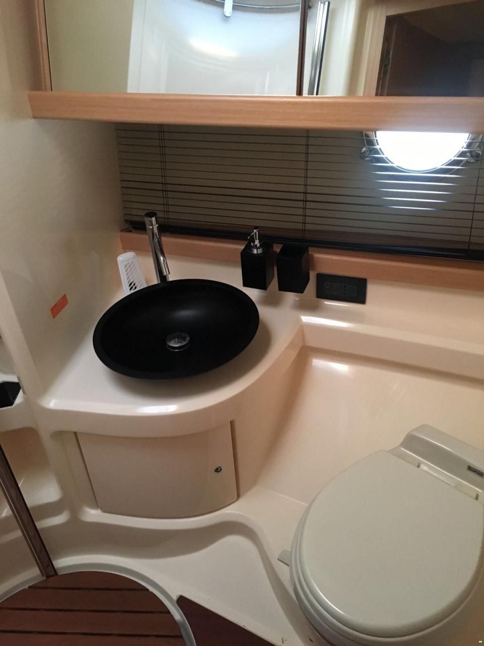 Azimut 43 FLY - BJ. 2007 - NUR 450 BSTD
