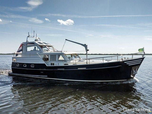 Sturier 480 AC - Vast Stuurhuis