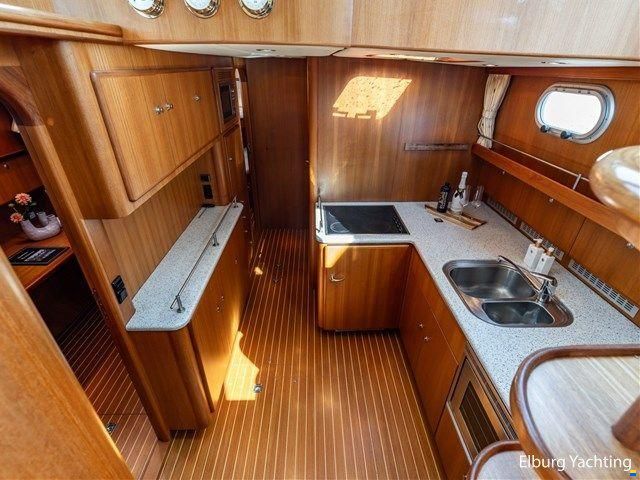 Sturier 480 AC - Vast Stuurhuis