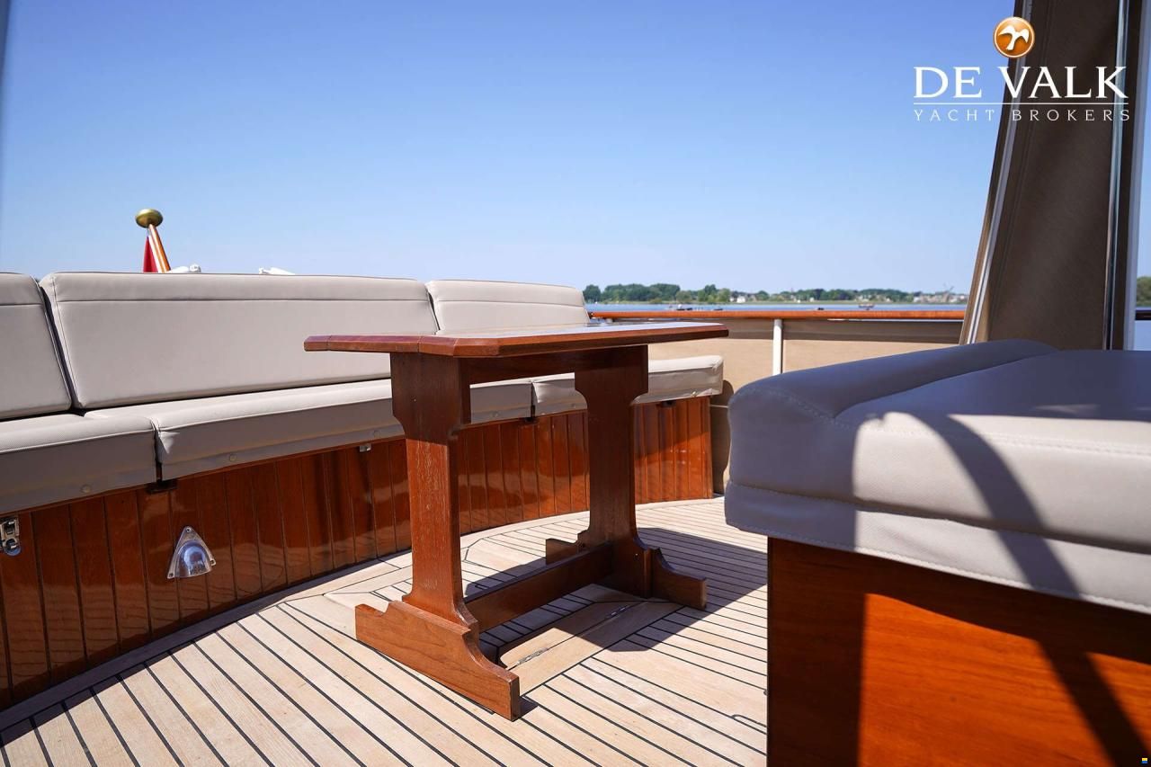 Feadship Van Lent