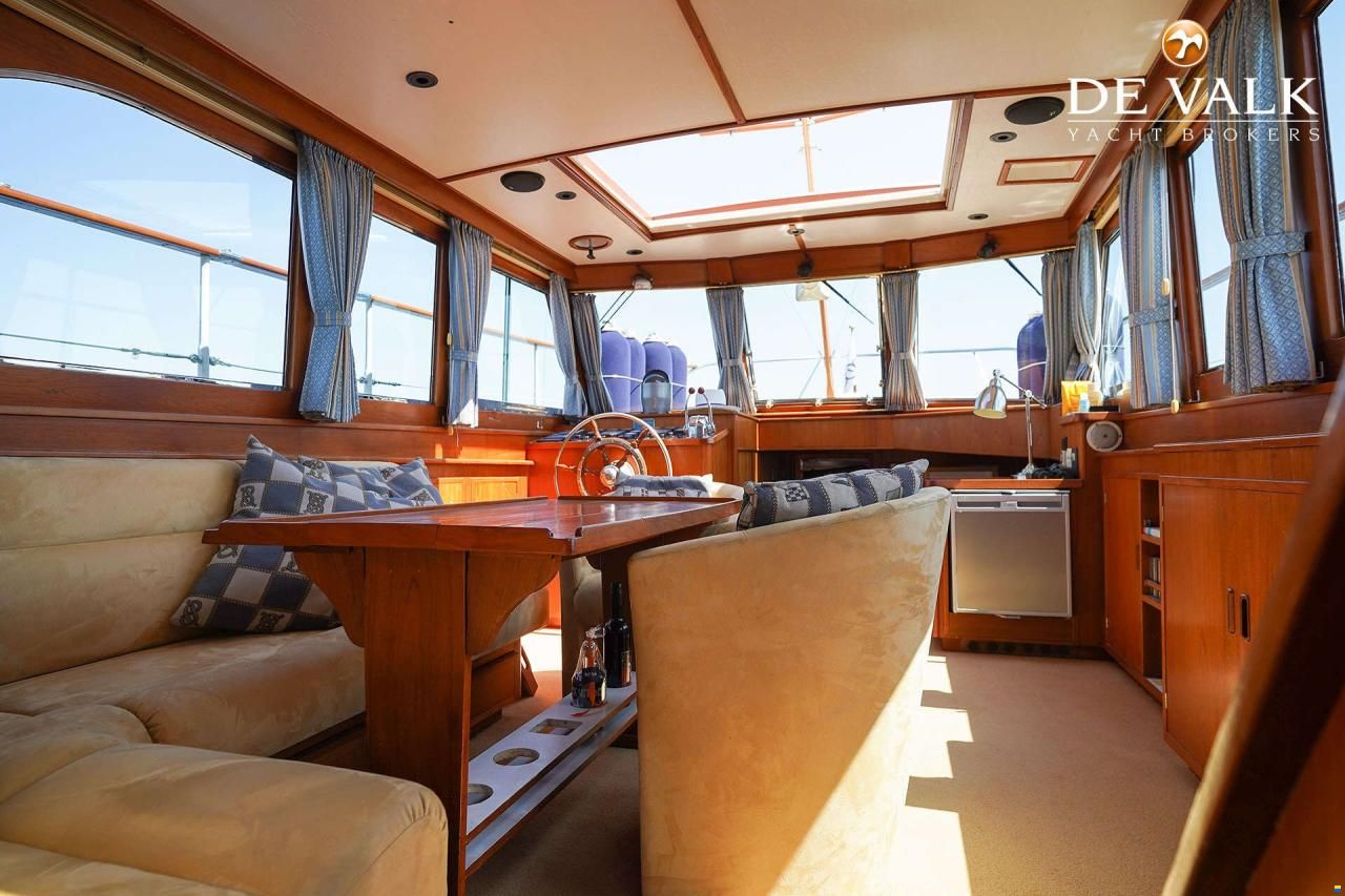 Feadship Van Lent