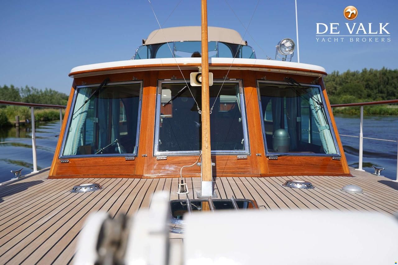 Feadship Van Lent