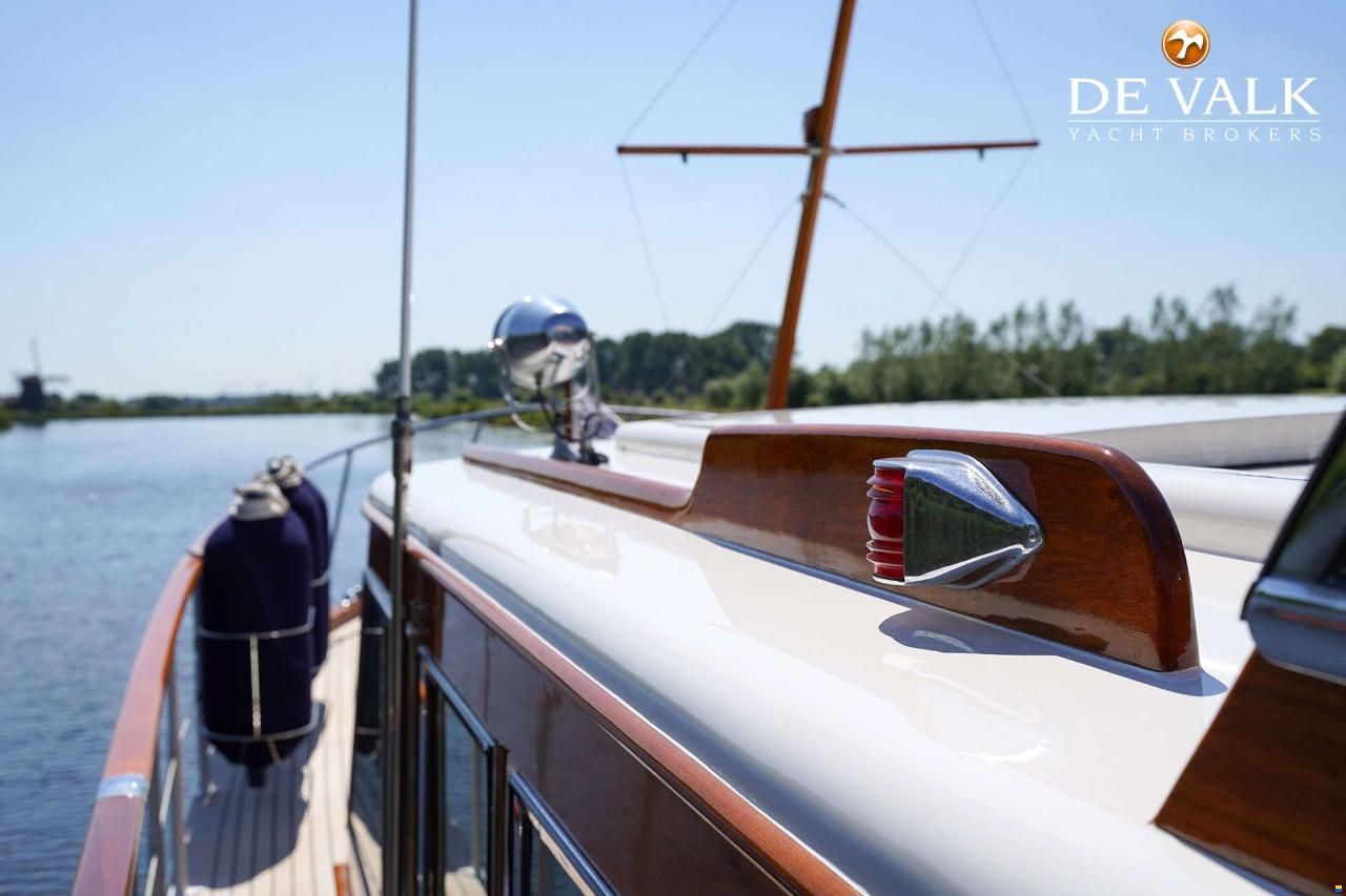 Feadship Van Lent