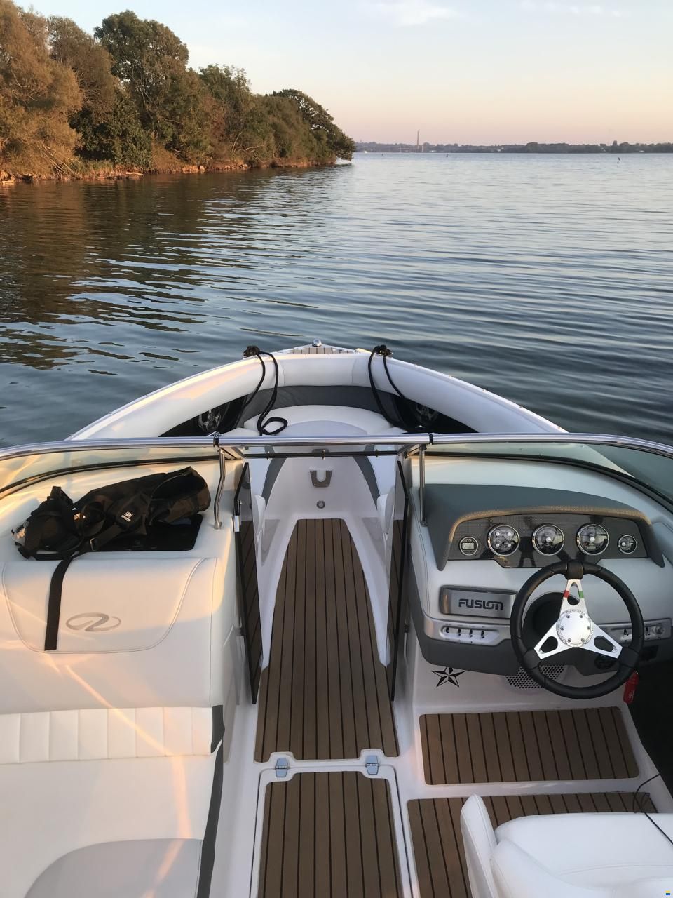 Regal 2300