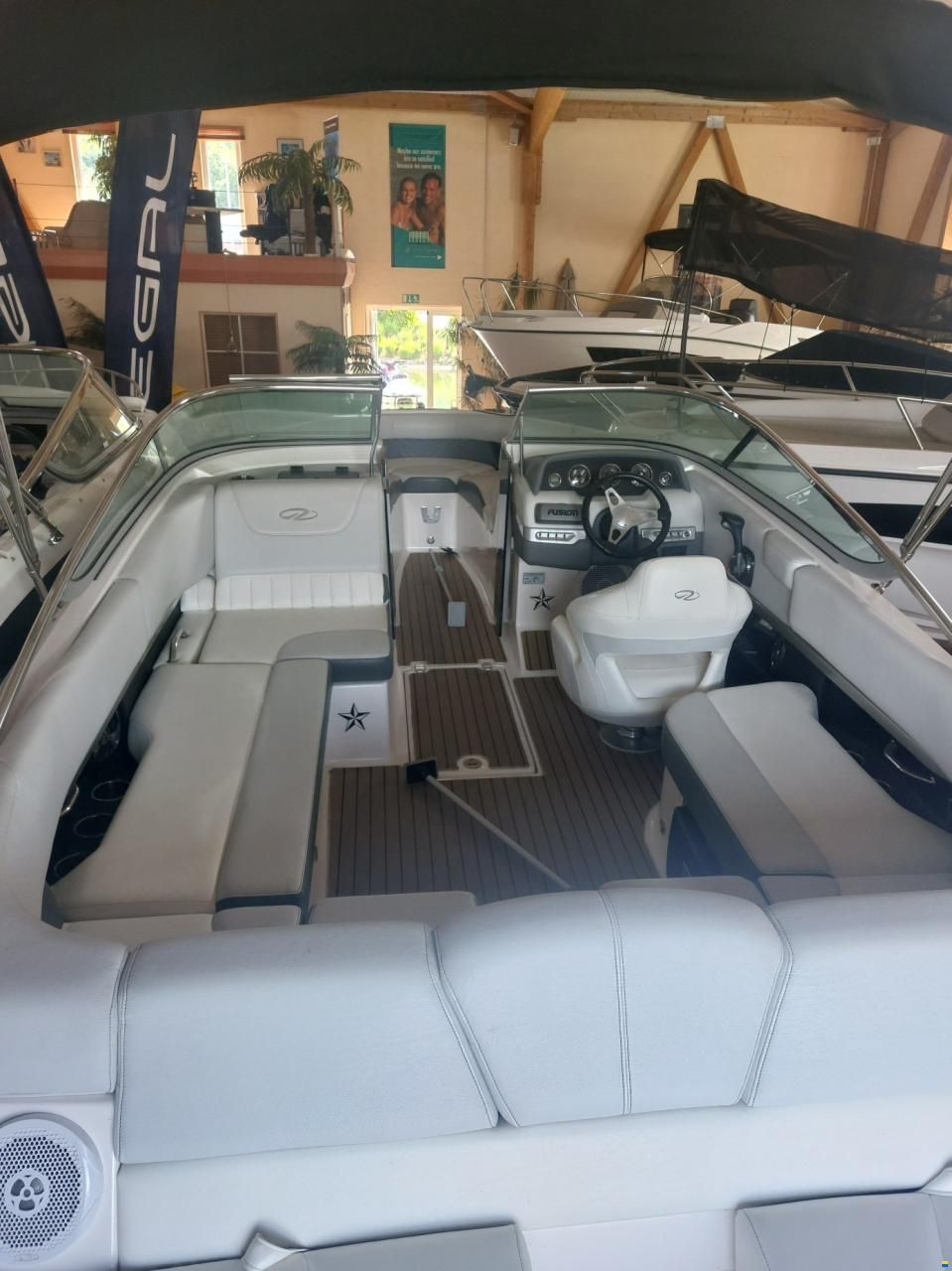 Regal 2300