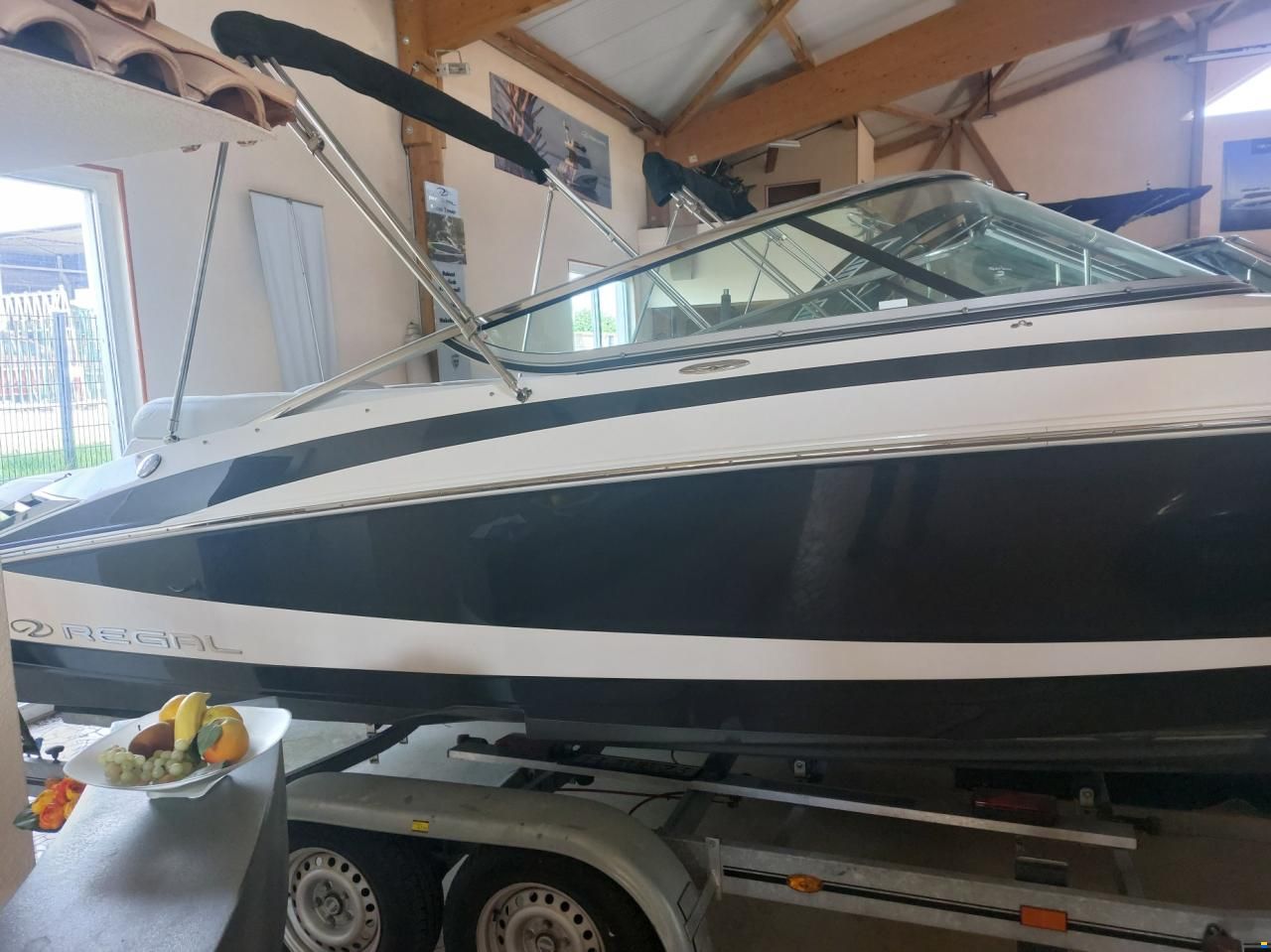 Regal 2300