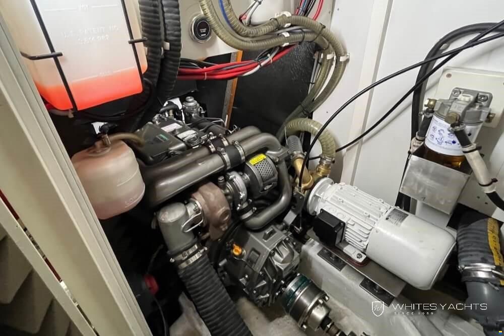 B60 Pilot House