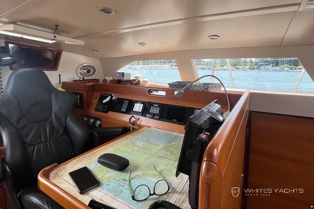 B60 Pilot House