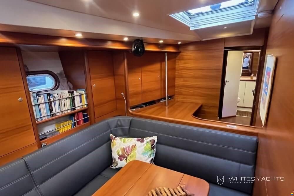 B60 Pilot House