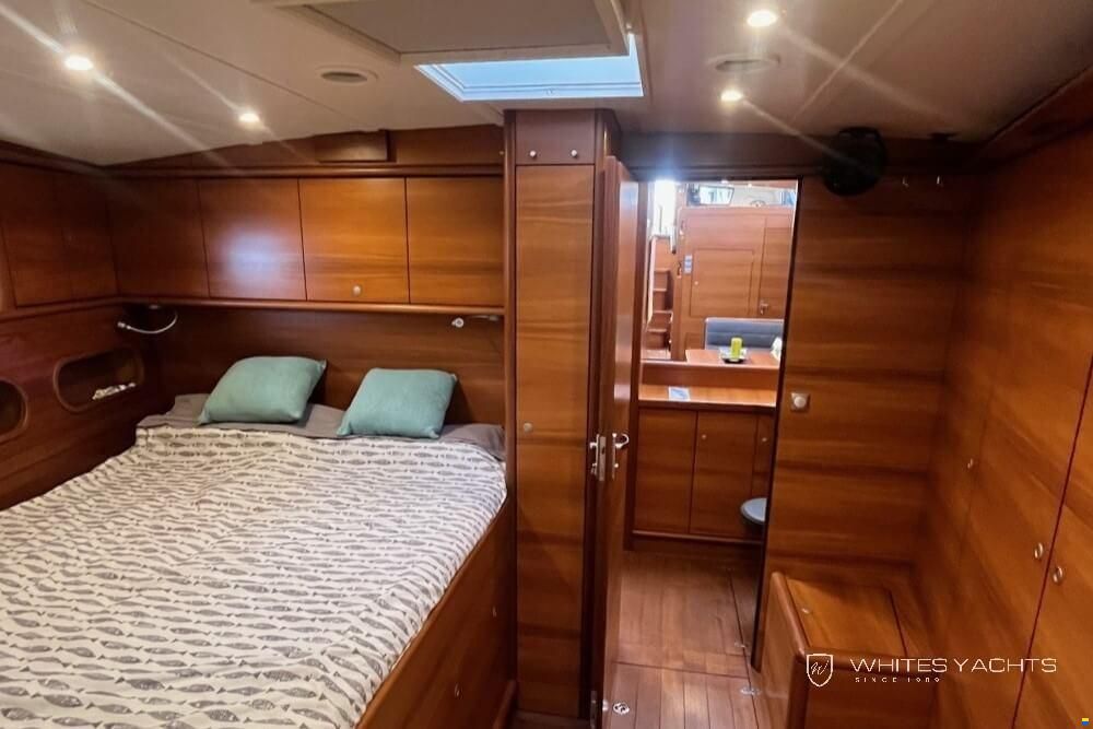 B60 Pilot House