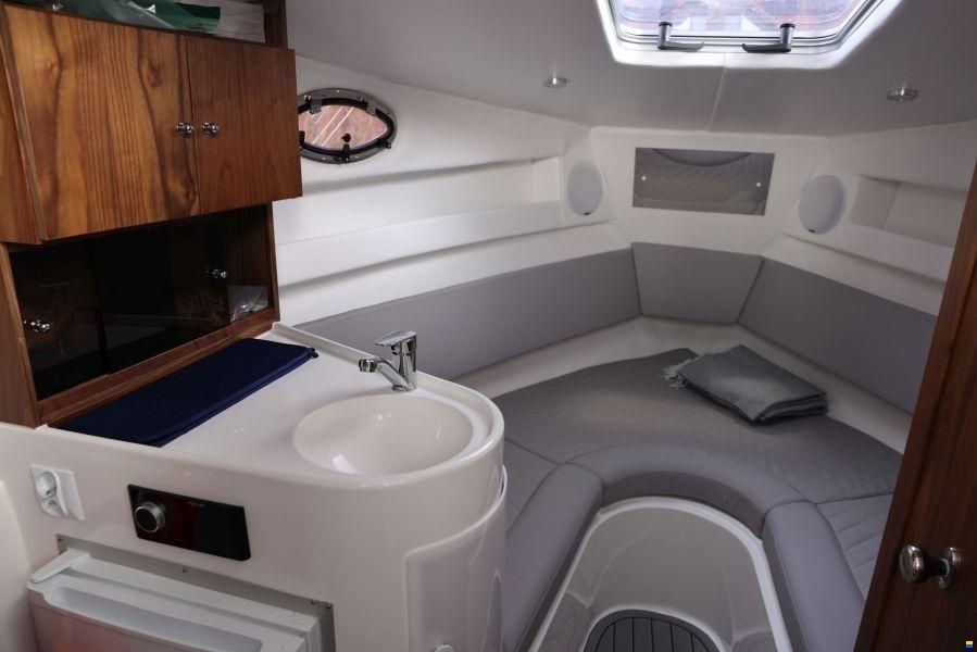 Coral 750 Hard Top