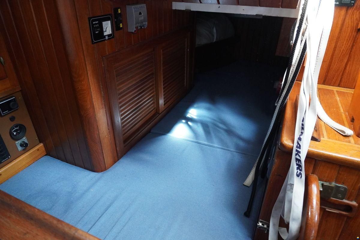 Westwind 35