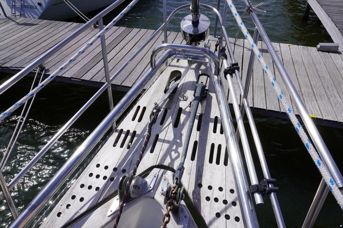 Westwind 35
