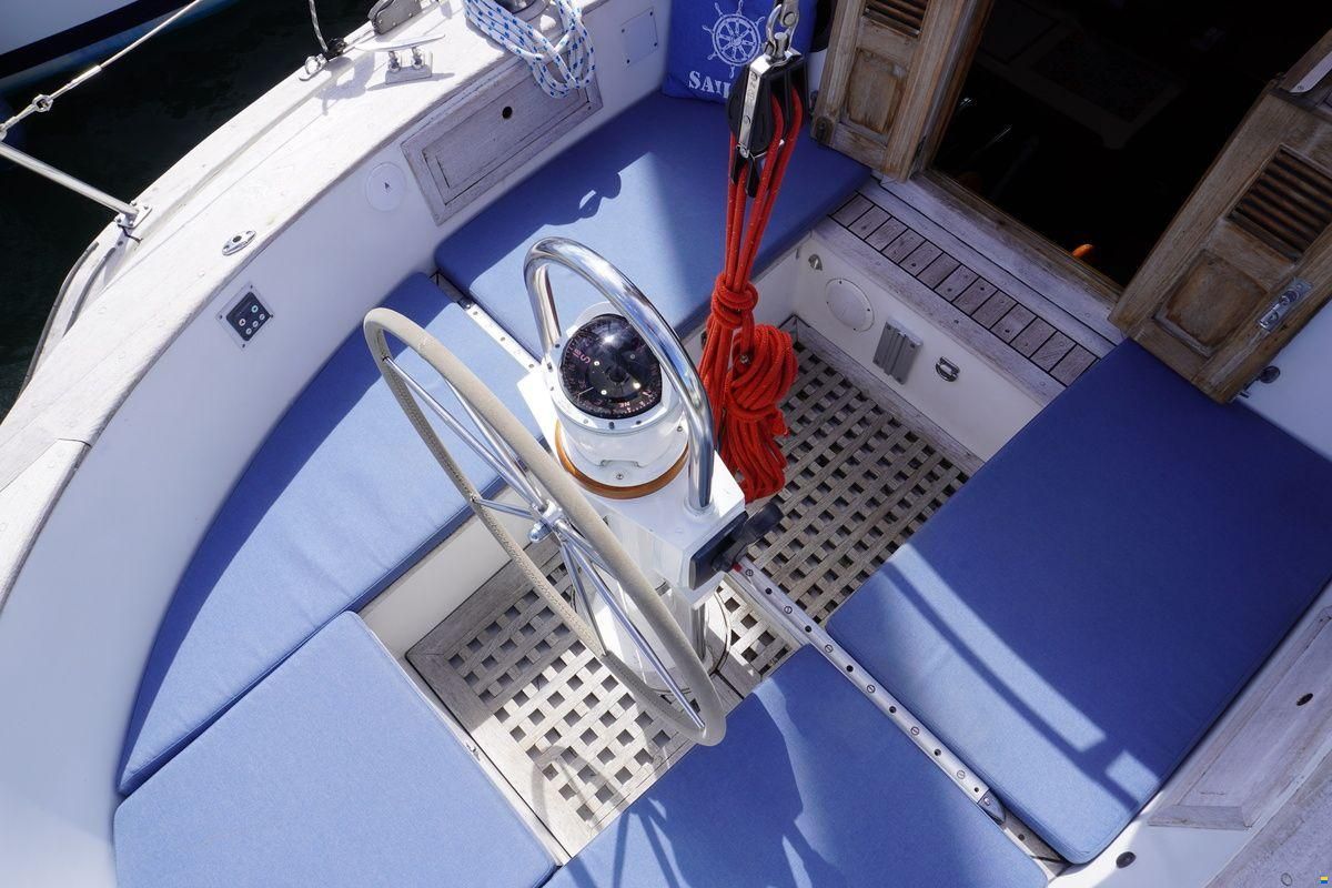Westwind 35