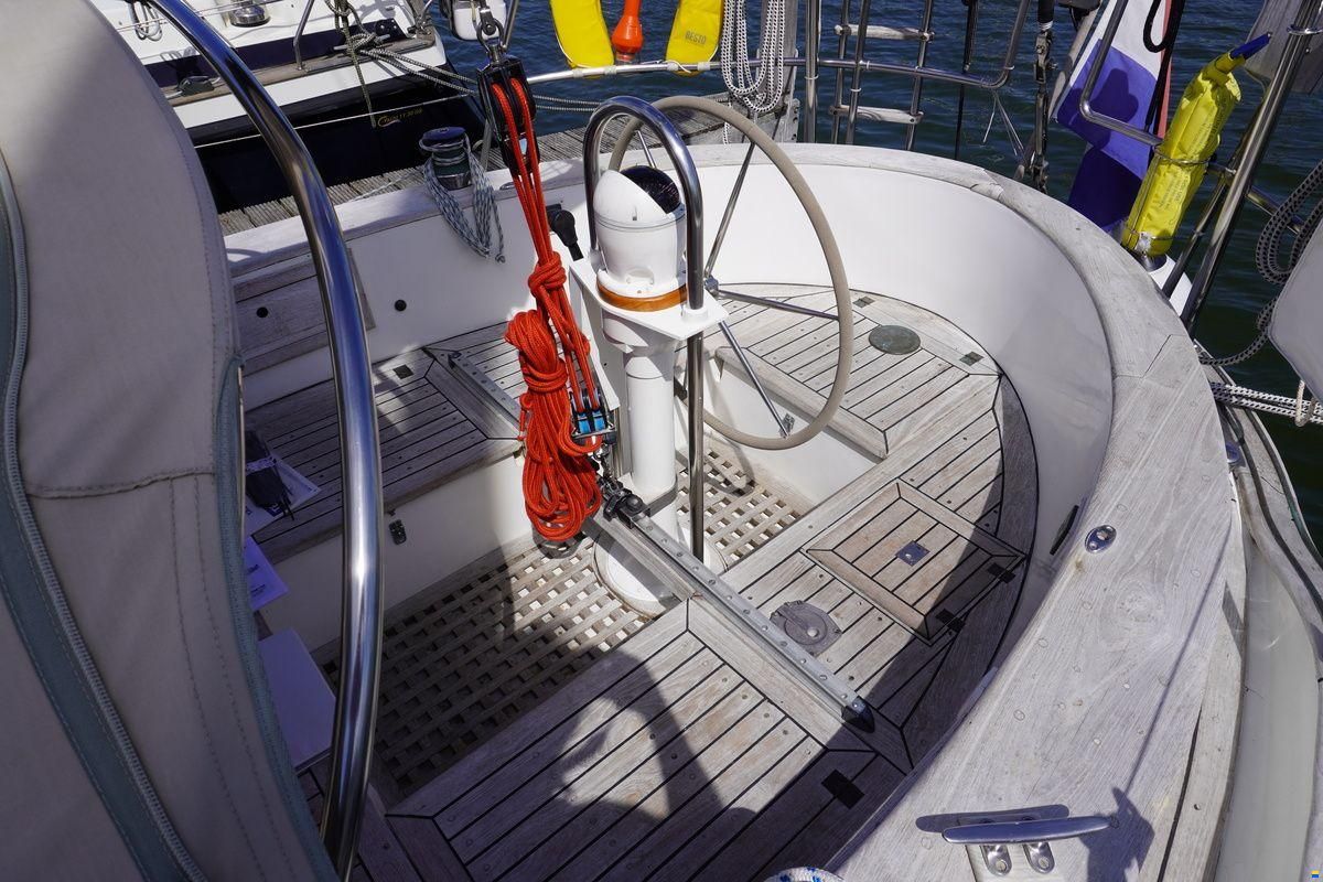 Westwind 35