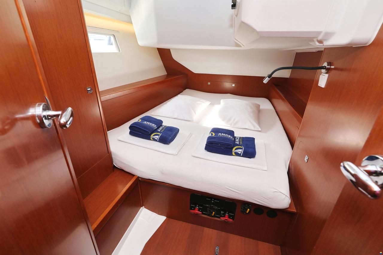 Beneteau Oceanis 45
