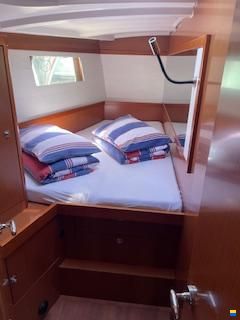Beneteau Oceanis 48