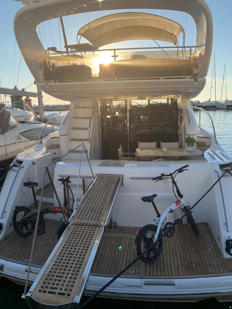 Princess 61