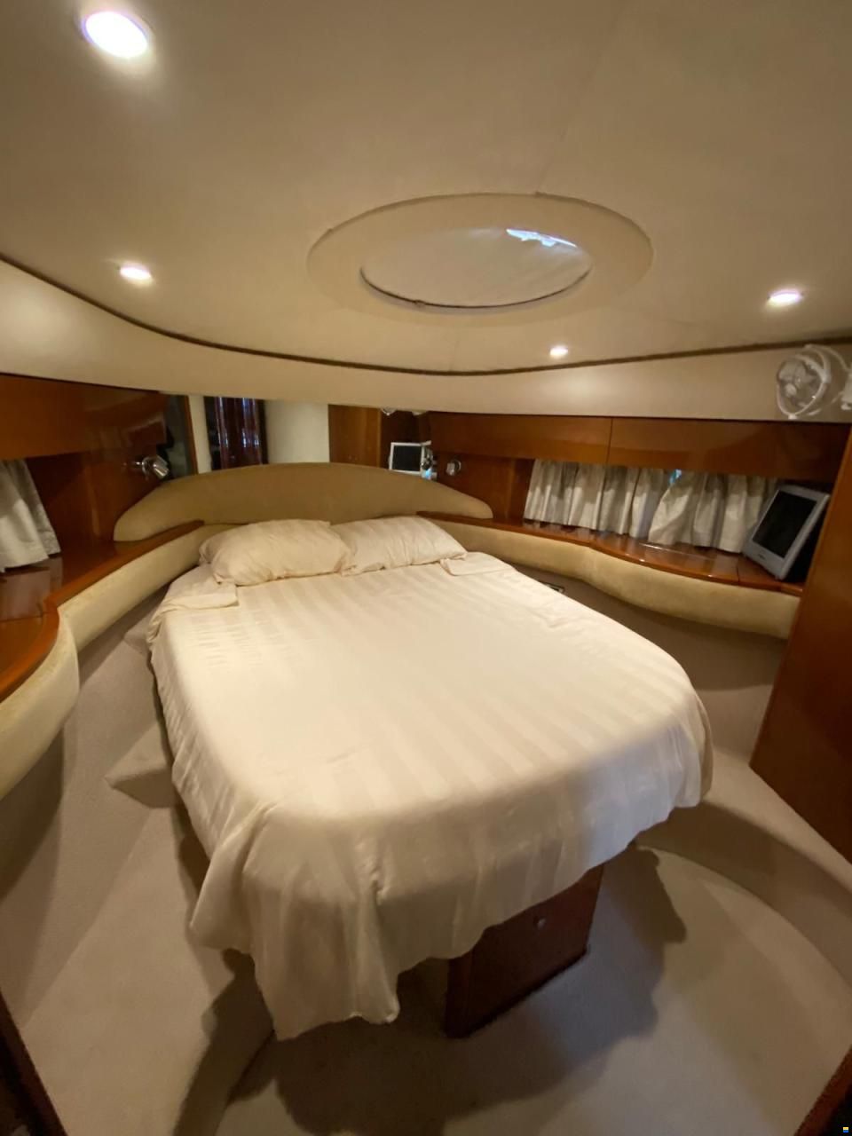 Princess 61