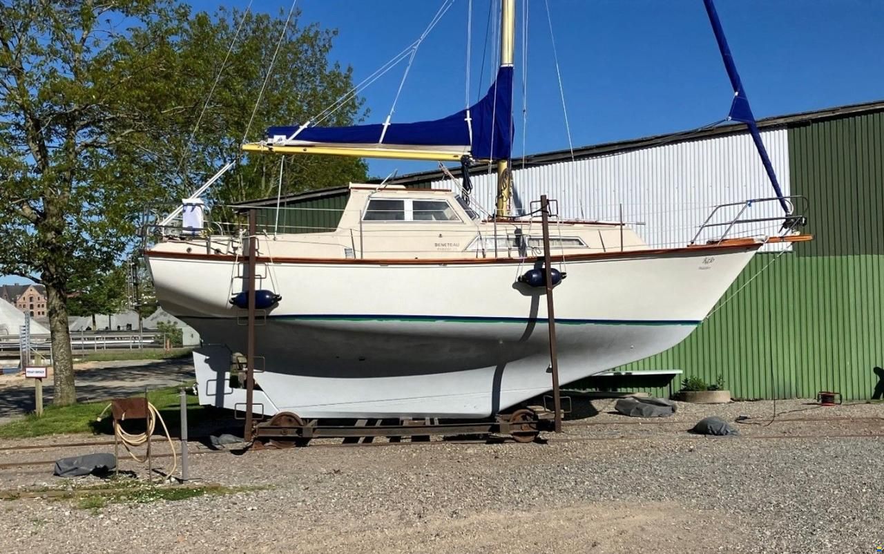Beneteau Evasion 28