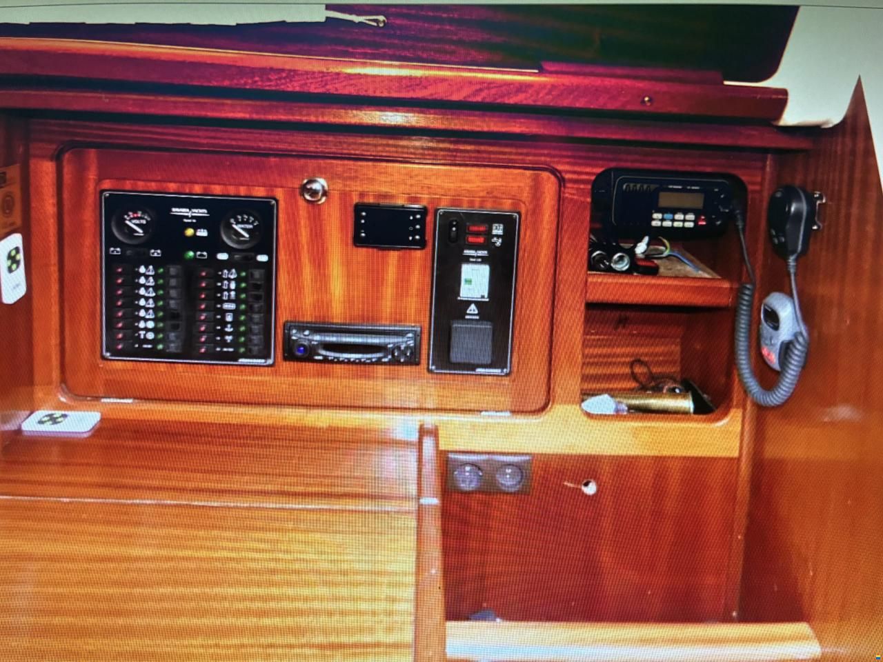 Bavaria 37 S