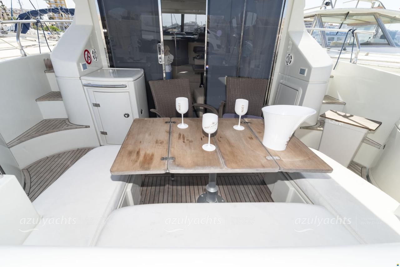 Azimut 43 S