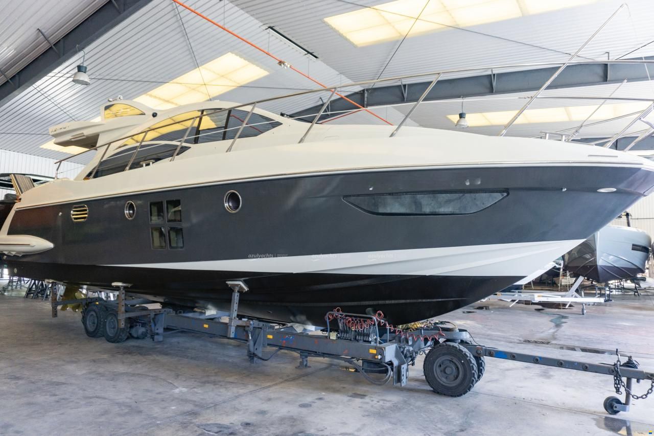Azimut 43 S