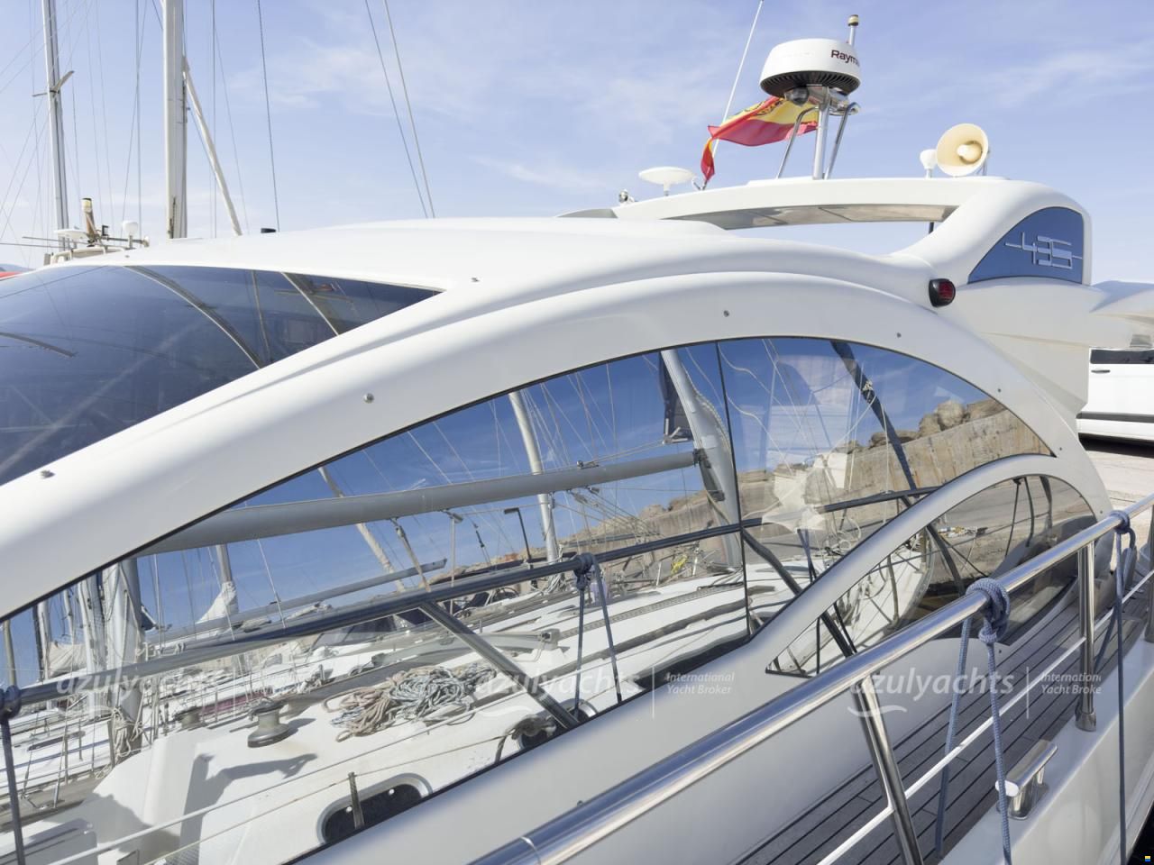 Azimut 43 S