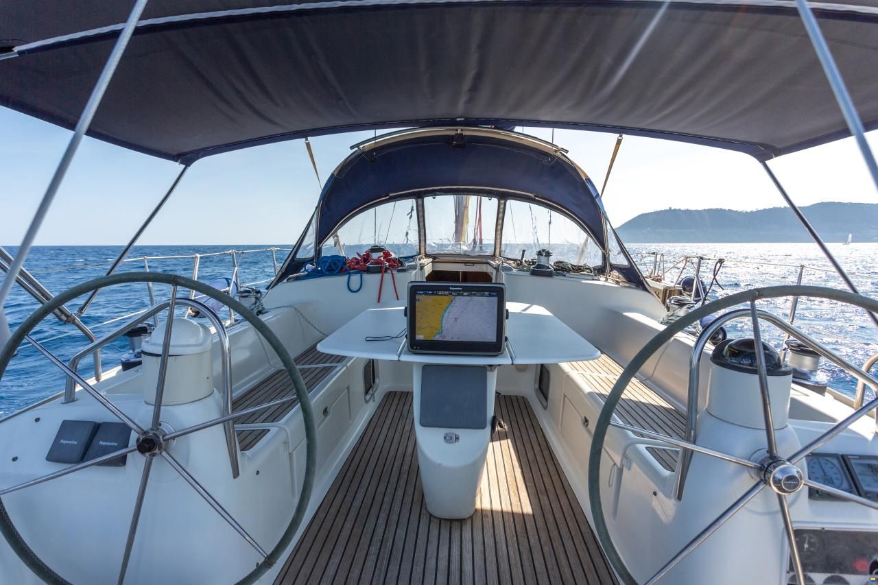 Jeanneau Sun Odyssey 43 Legende