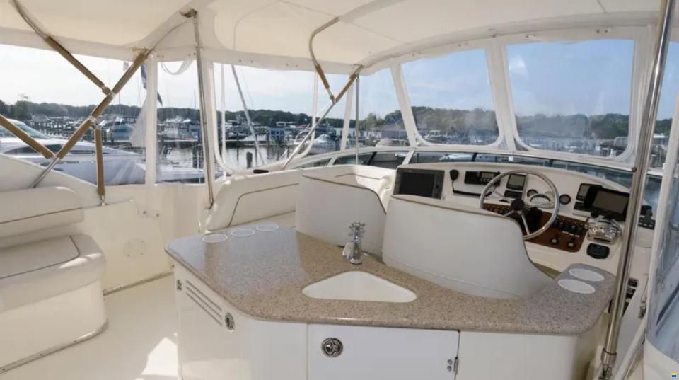 Silverton 43 Sport Bridge