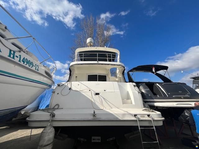 Silverton 43 Sport Bridge