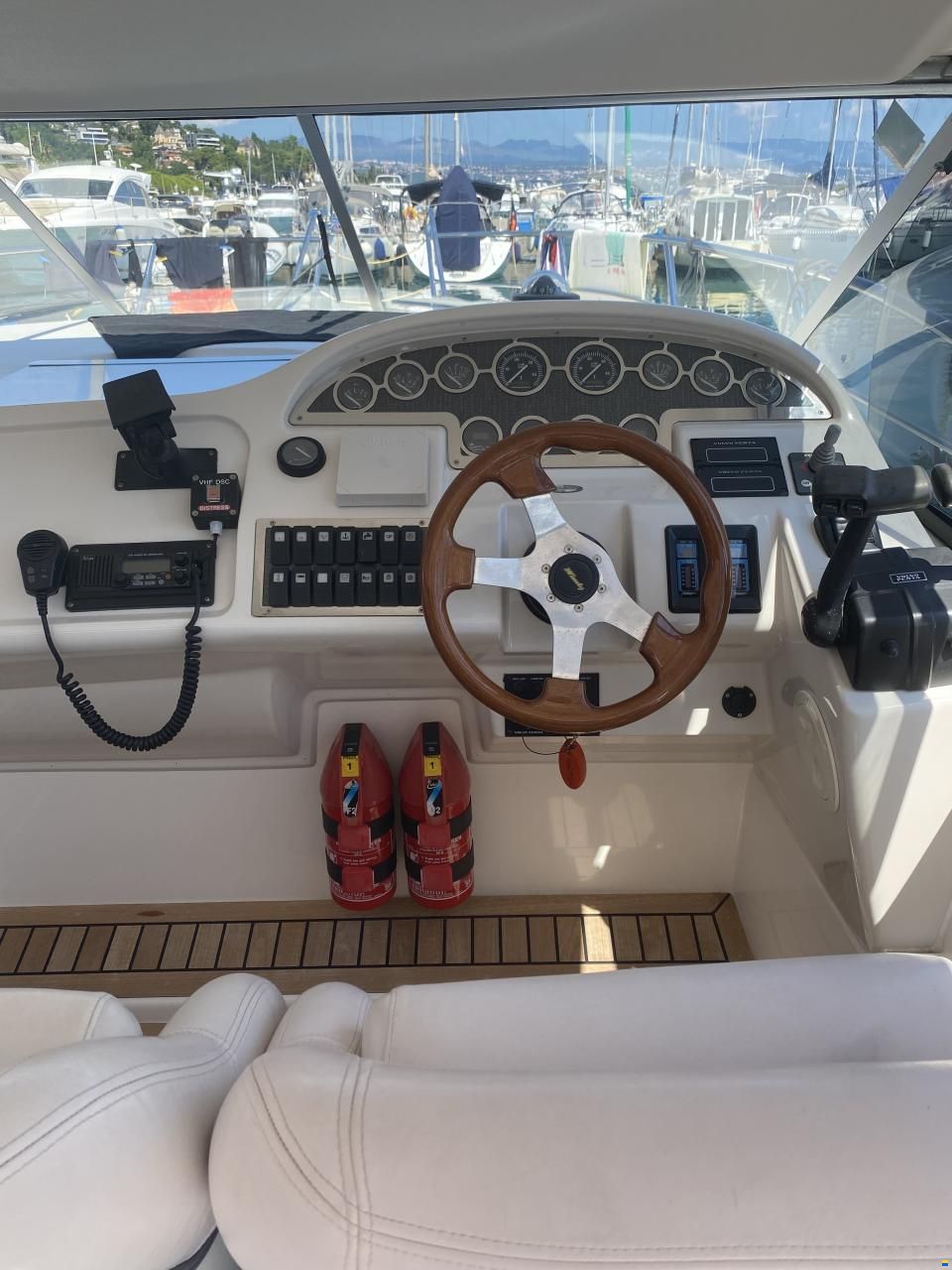 Windy Scirocco 32 HT