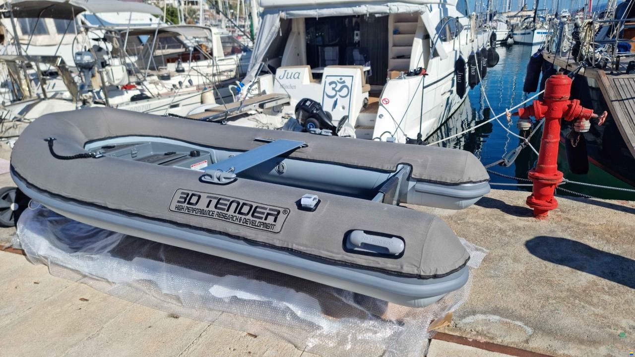 PR Marine 62 Fly Hardtop