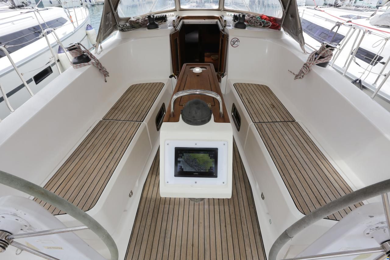 Bavaria Cruiser 41