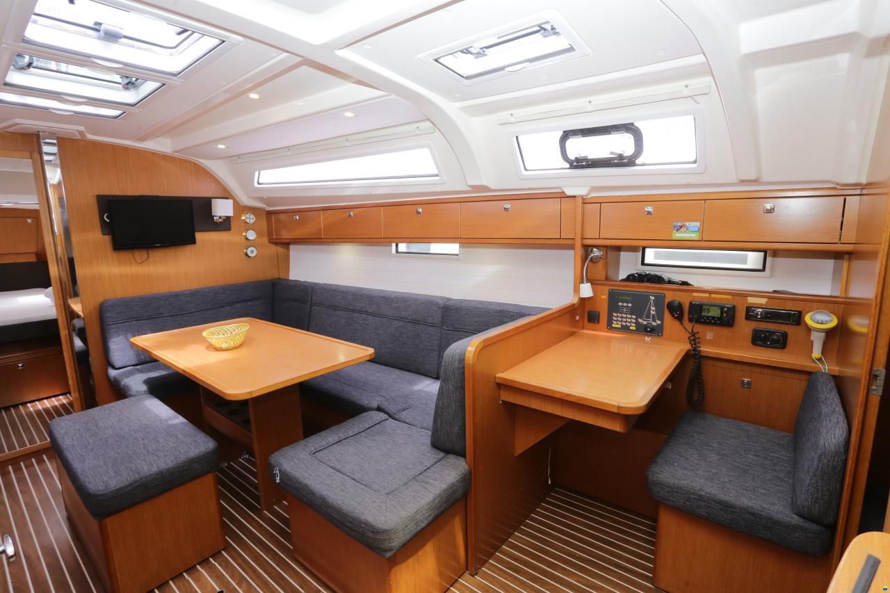 Bavaria Cruiser 41