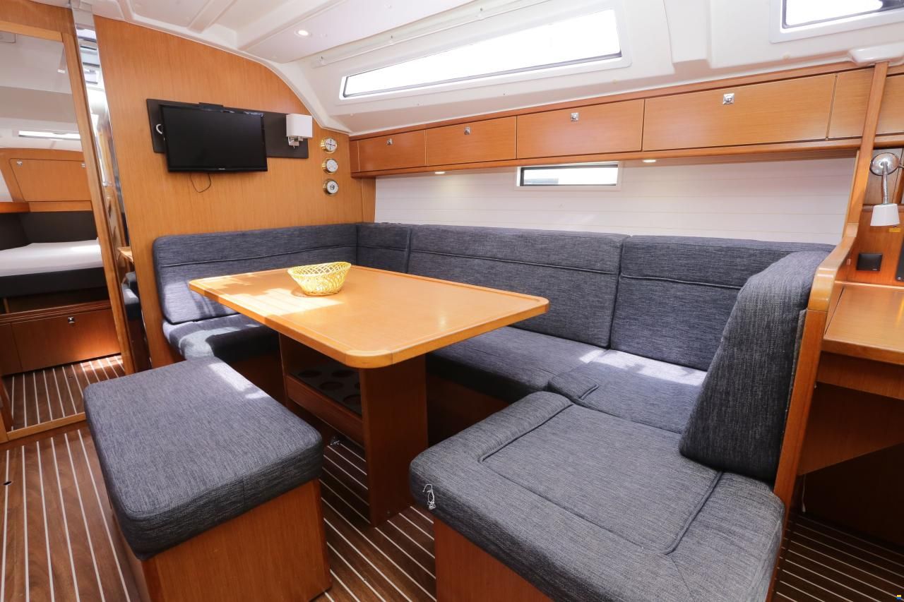 Bavaria Cruiser 41