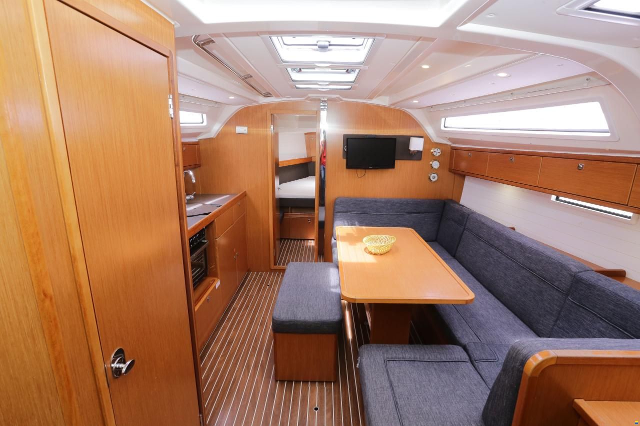 Bavaria Cruiser 41