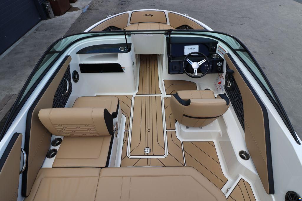 Sea Ray SPX 190