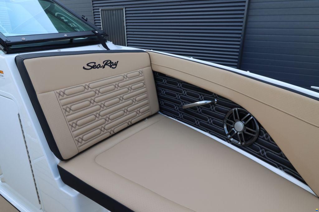 Sea Ray SPX 190