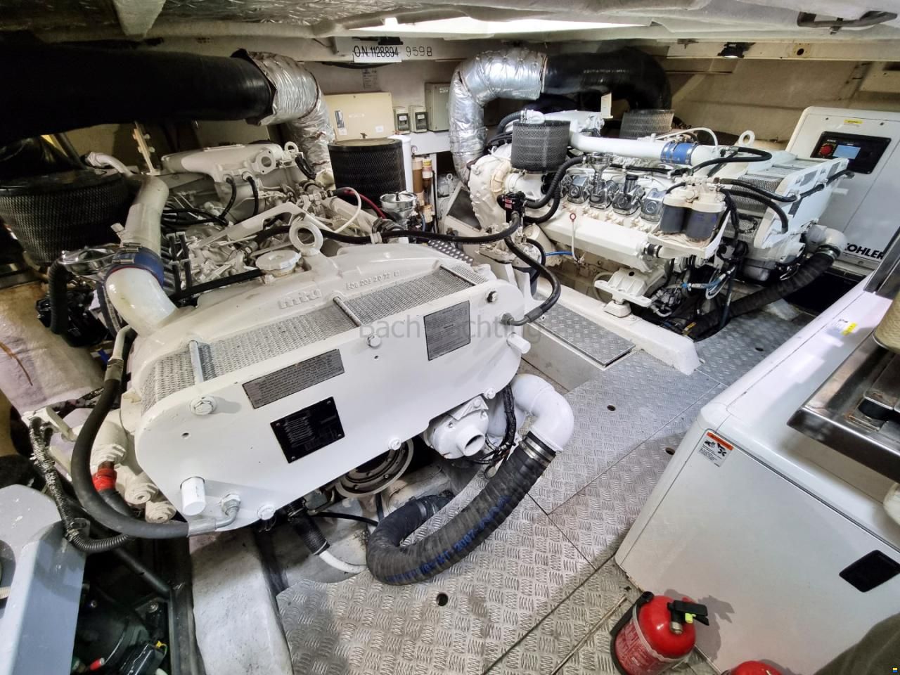 Ferretti 68