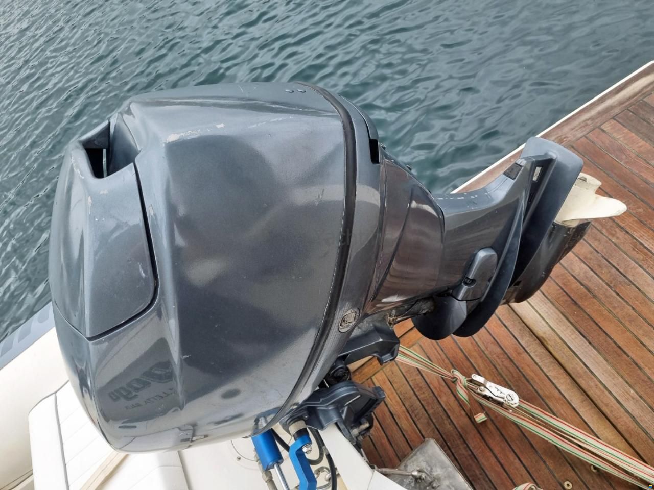 Ferretti 68