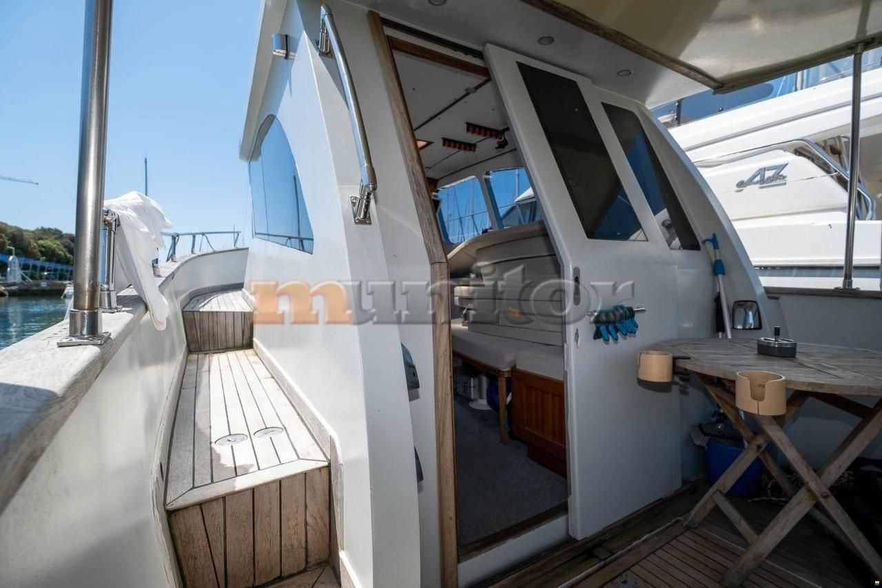 Trawler Custom Built TRAWLER - Custom Bu