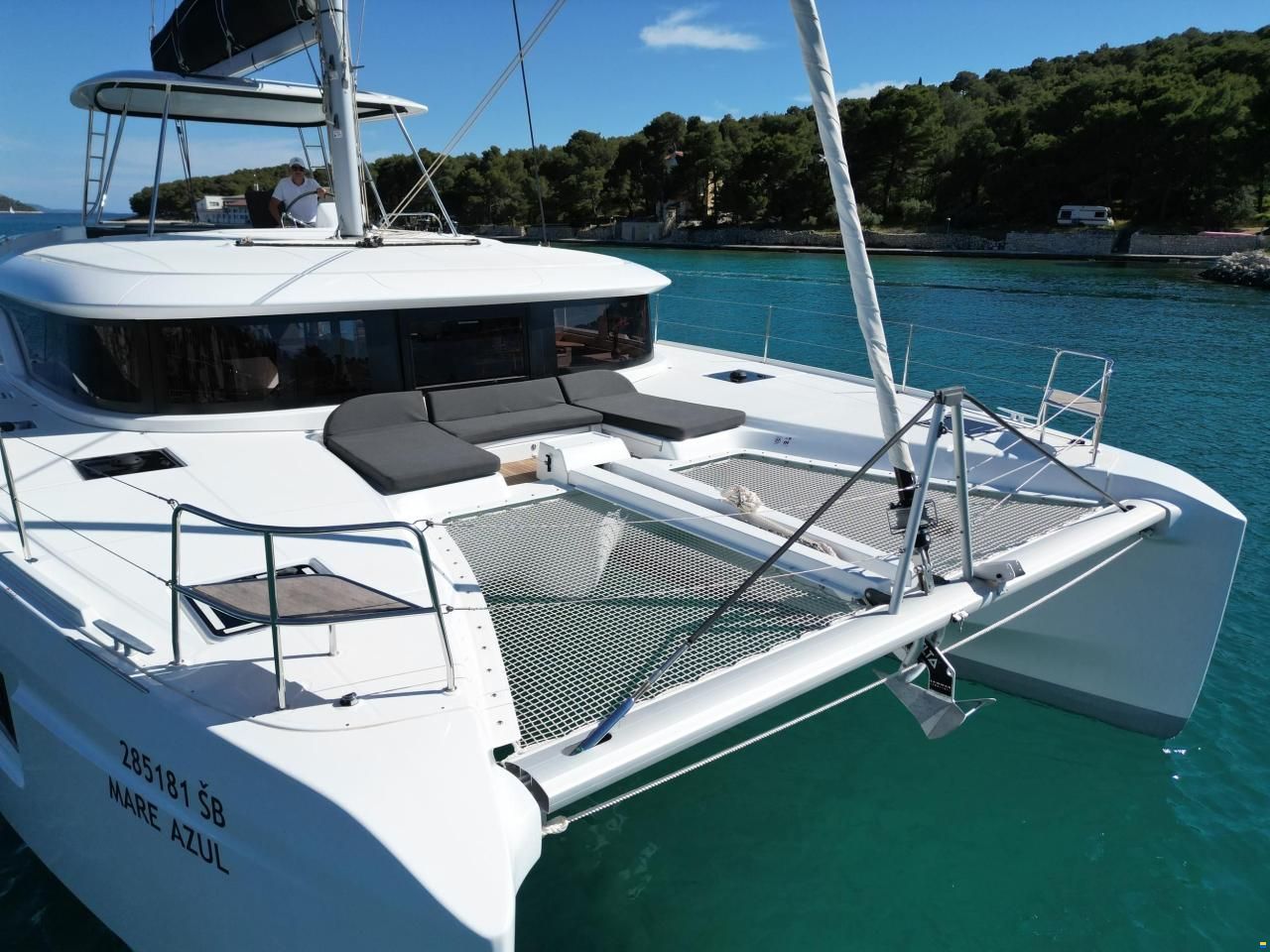 Lagoon 46