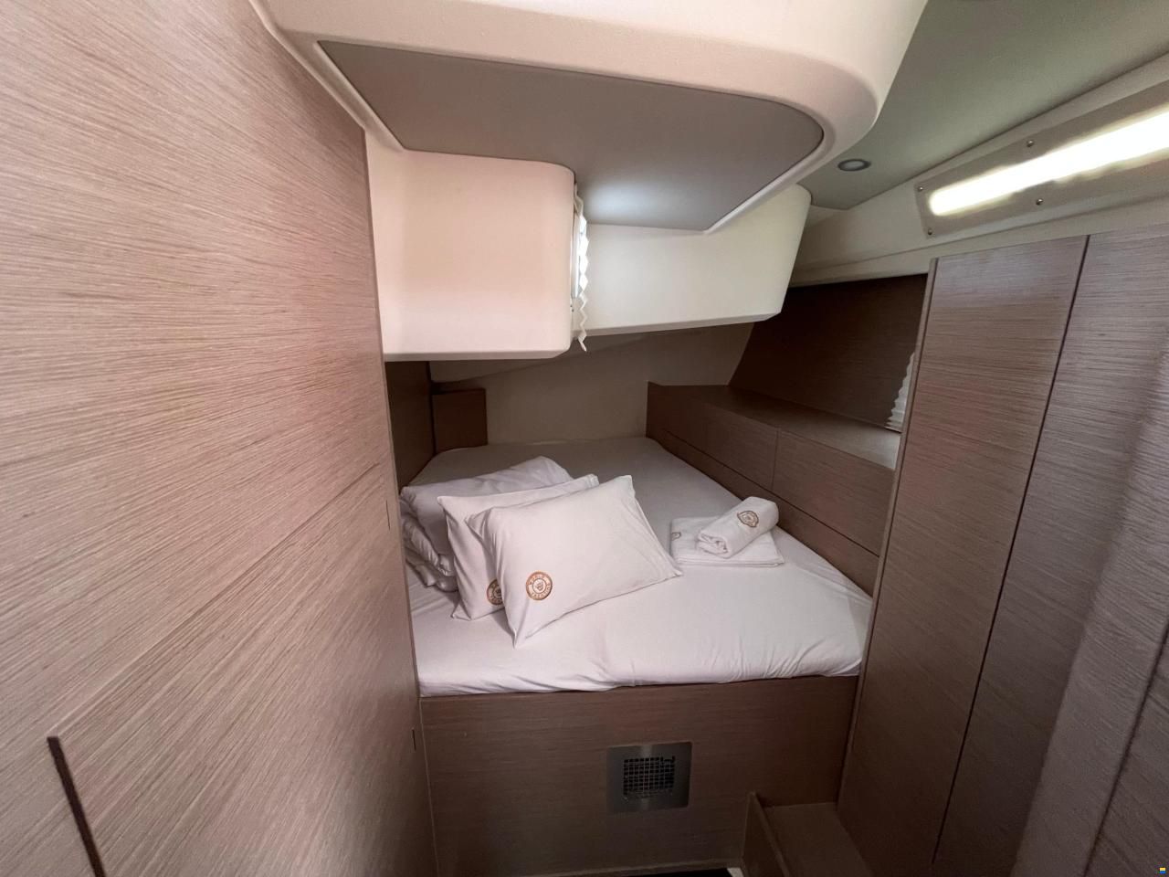 Hanse 508