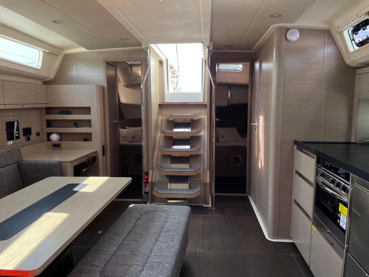 Hanse 508